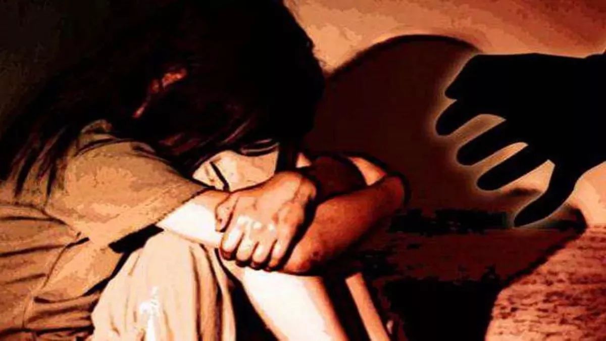 मासूम की आपबीती ने उड़ाए होश: बेटी पर थी पिता की बुरी नजर, जेल से छूटते ही कर डाली दरिंदगी की हदें पार, पुलिस ने किया गिरफ्तार