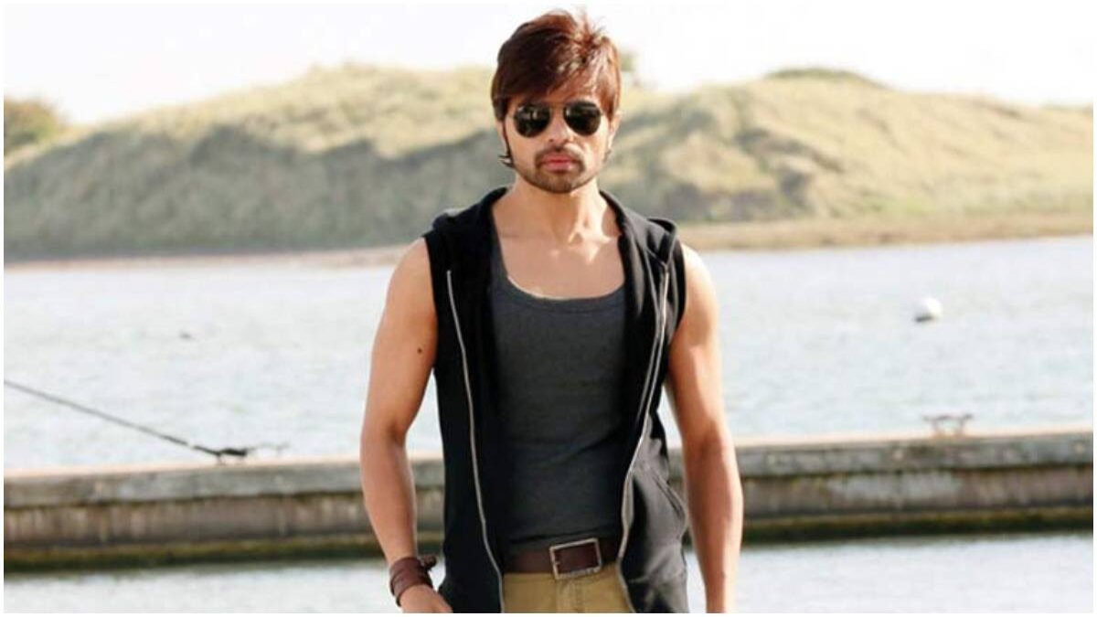 HBD Himesh Reshammiya : एक्टर बनने इंडस्ट्री में आए लेकिन बन गए सिंगर, पिता की ख्वाहिश पूरा करने के लिए किया ये काम …