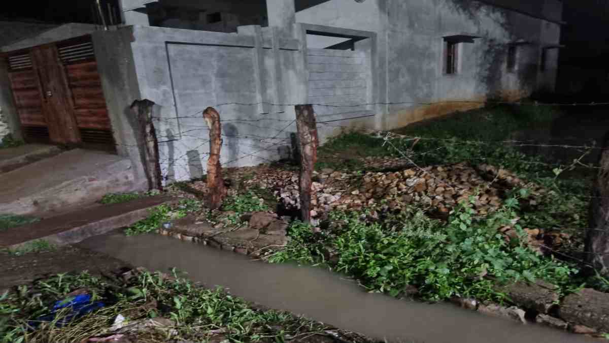 CG NEWS : आंगनबाड़ी गया 3 साल का मासूम नाले में बहा, 8 घंटे बाद भी कोई सुराग नहीं, परिजनों का रो-रो कर बुरा हाल