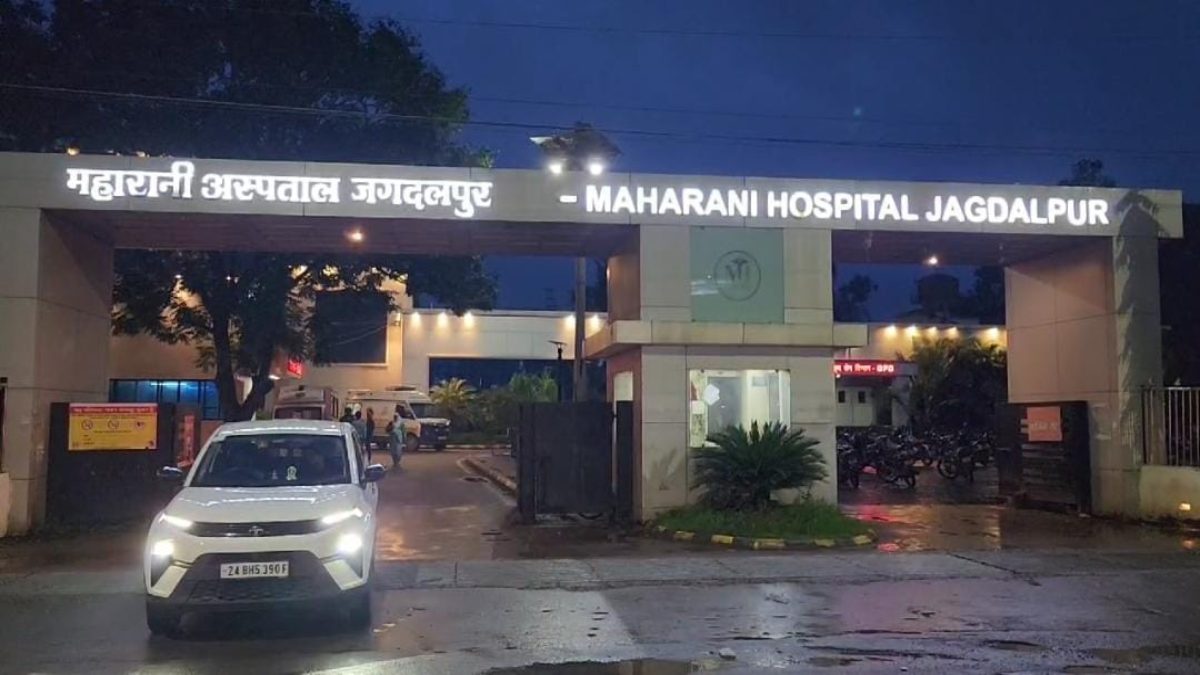 CG NEWS : आदिवासी महिला ने दिया 4 बच्चों को जन्म, जच्चा-बच्चा दोनों स्वस्थ