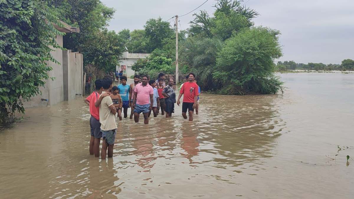 दरचुरा जलाशय फूटने का जिम्मेदार कौन ? डैम के रखरखाव के लिए जारी होते हैं करोड़ों रुपए, लेकिन जिम्मेदारों की लापरवाही का नतीजा भुगत रहे ग्रामीण