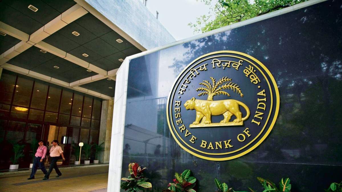 RBI Canceled Bank License: एक्शन मोड में भारतीय रिजर्व बैंक, जानिए कितने और कौन बैंकों का लाइसेंस किया कैंसिल…