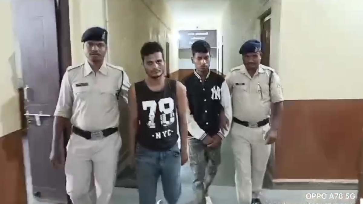 CG CRIME : दो शातिर चोर गिरफ्तार, आरोपियों के कब्जे से 8 बाइक बरामद
