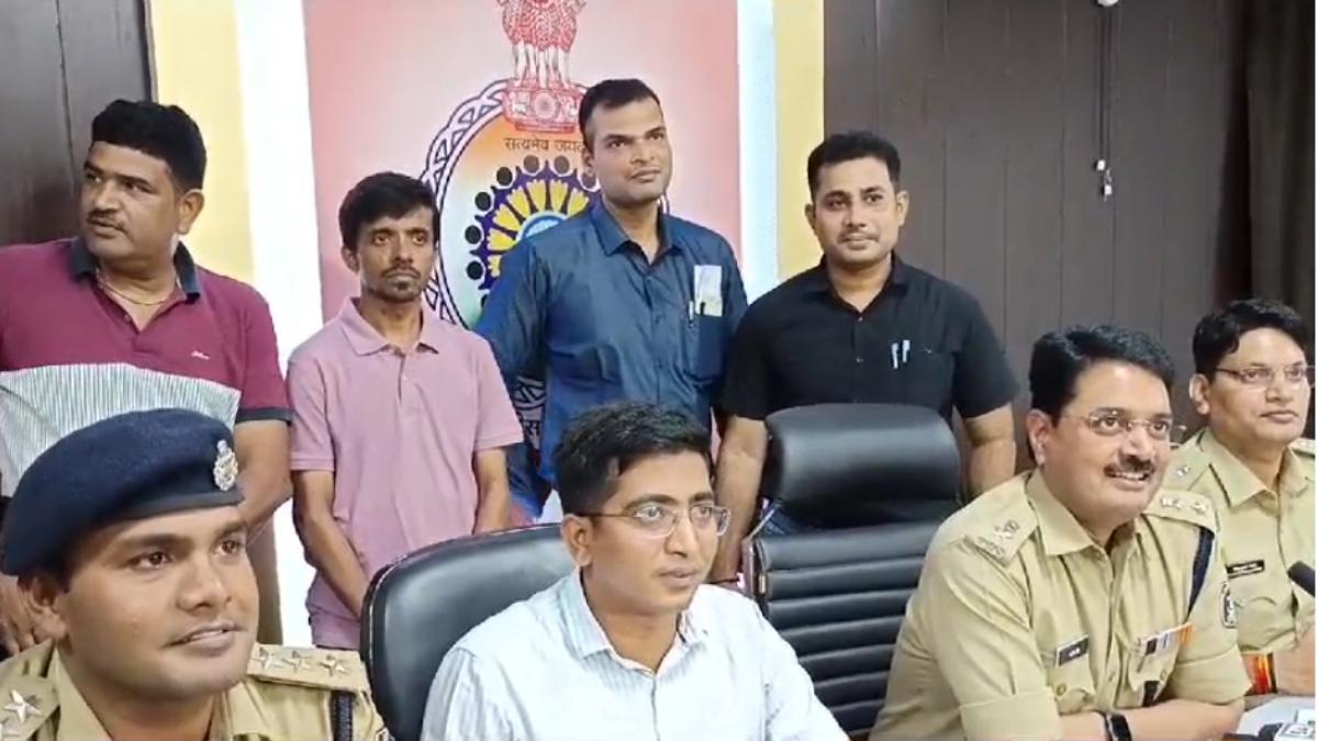 CG में सॉफ्टवेयर इंजीनियर से करोड़ों की ठगी : सोशल मीडिया में हुई दोस्ती, आरोपी ने युवती की आवाज निकाल शादी का दिया झांसा, फिर ऐंठे करोड़ों रुपए