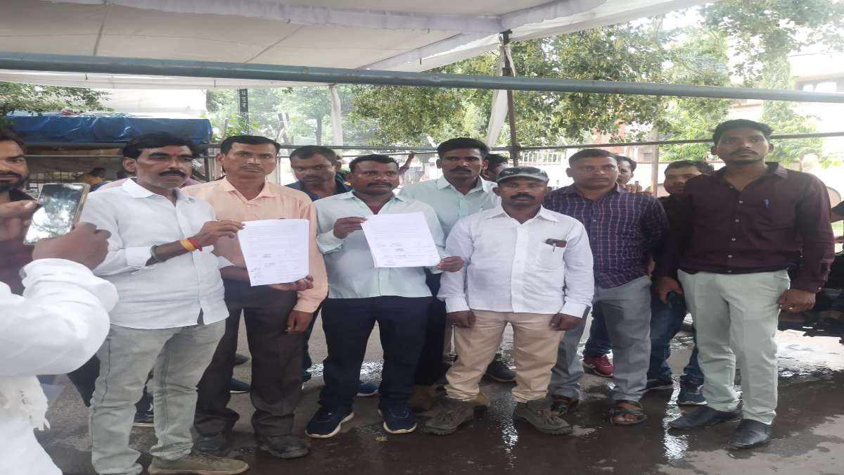 पीईकेबी कोयला खदान के सुचारु संचालन और पीसीबी खदान को शुरू कराने ग्रामीणों ने सीएम से लगाई गुहार, कहा – भूमि उपलब्ध कराएं नहीं तो हजारों लोगों की चली जाएगी नौकरी