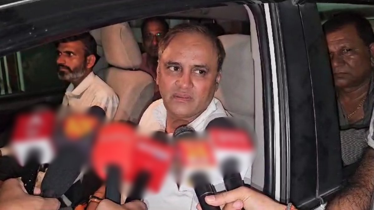 जाति पर बवाल जारी: अरुण यादव ने अनुराग ठाकुर को बताया अंग्रेजों का गुलाम, कहा- ये गोडसे से जुड़े हुए लोग हैं
