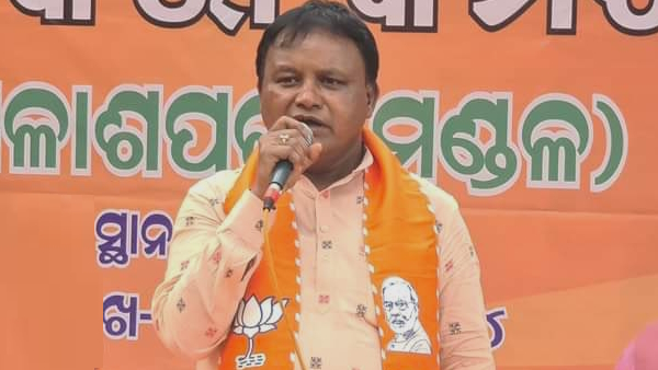 बालेश्वर के बाढ़ प्रभावित परिवारों के लिए वित्तीय सहायता की घोषणा