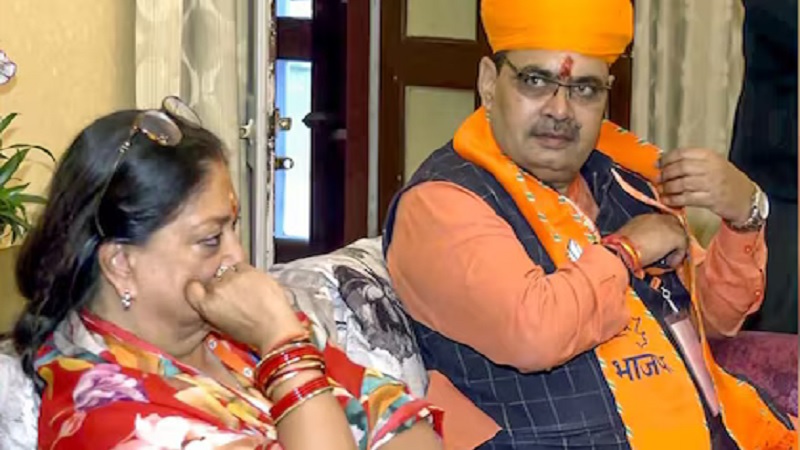 Rajasthan News: मुख्यमंत्री भजनलाल की पूर्व सीएम वसुन्धरा से मुलाकात: उपचुनाव और बजट पर मंत्रणा हुई