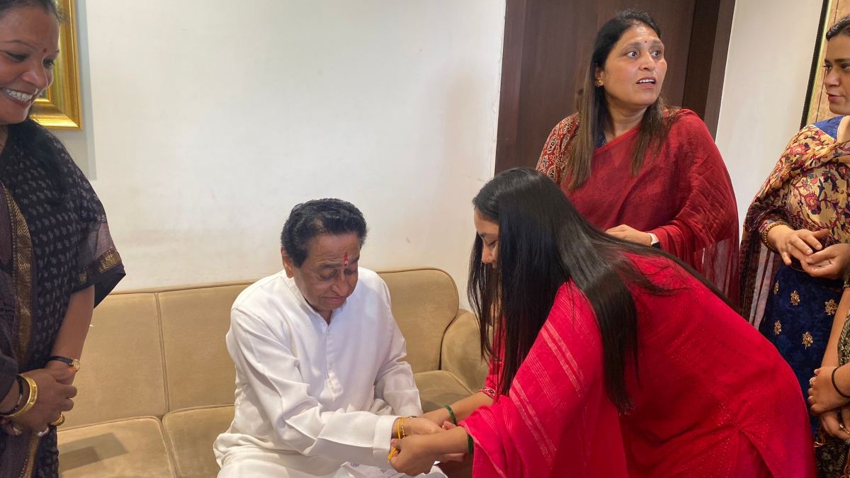 भोपाल पहुंचे कमलनाथ: बहनों से बंधवाई राखी, कोलकाता रेप मामले में BJP पर लगाए गंभीर आरोप, संघ का सिलेबस और गोवंश को लेकर कही ये बात