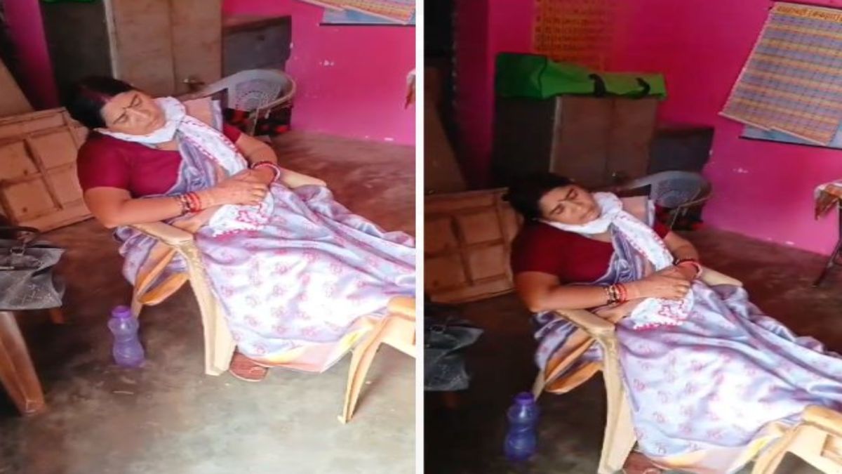 स्कूल है या घर! क्लास में बड़े मजे से सोती रही शिक्षिका, मैडम की नींद न टूट जाए इस डर से चुपचाप बैठे रहे बच्चे,  Video वायरल