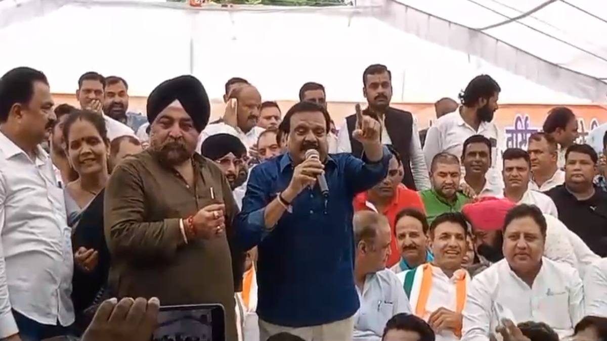 कांग्रेस नेता के बिगड़े बोल: कहा- श्रीलंका, बांग्लादेश के बाद अगला नंबर भारत का, नरेंद्र मोदी की गलत नीतियों की वजह से जनता पीएम हाउस में घुस जाएगी