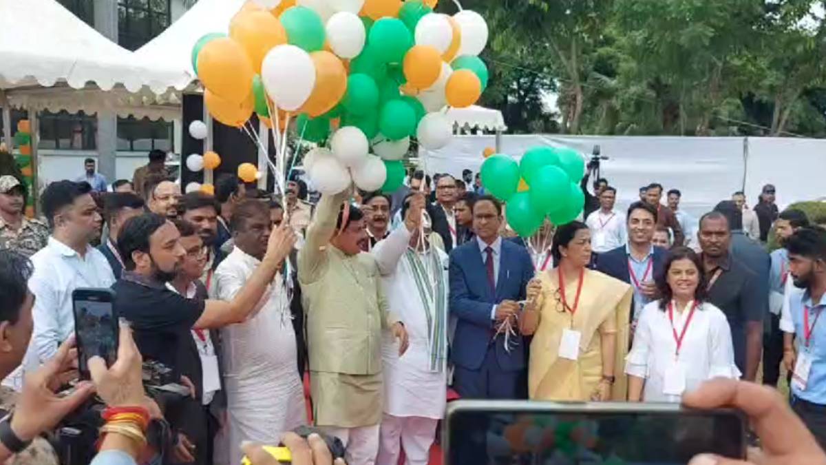मंडीदीप पहुंचे सीएम मोहन: नेट लिंक के 2.0 यूनिट का किया शुभारंभ, तिरंगा यात्रा रैली में हुए शामिल
