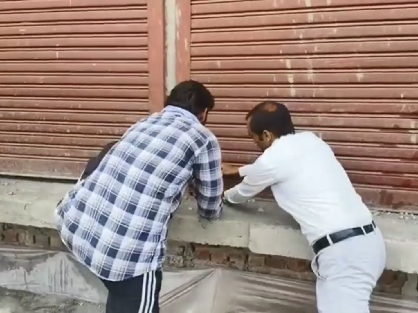 फरीदाबाद और गुरुग्राम में प्रशासन की कार्रवाई, 12 होटल, स्पा, लाइब्रेरी और कोचिंग सेंटर सील
