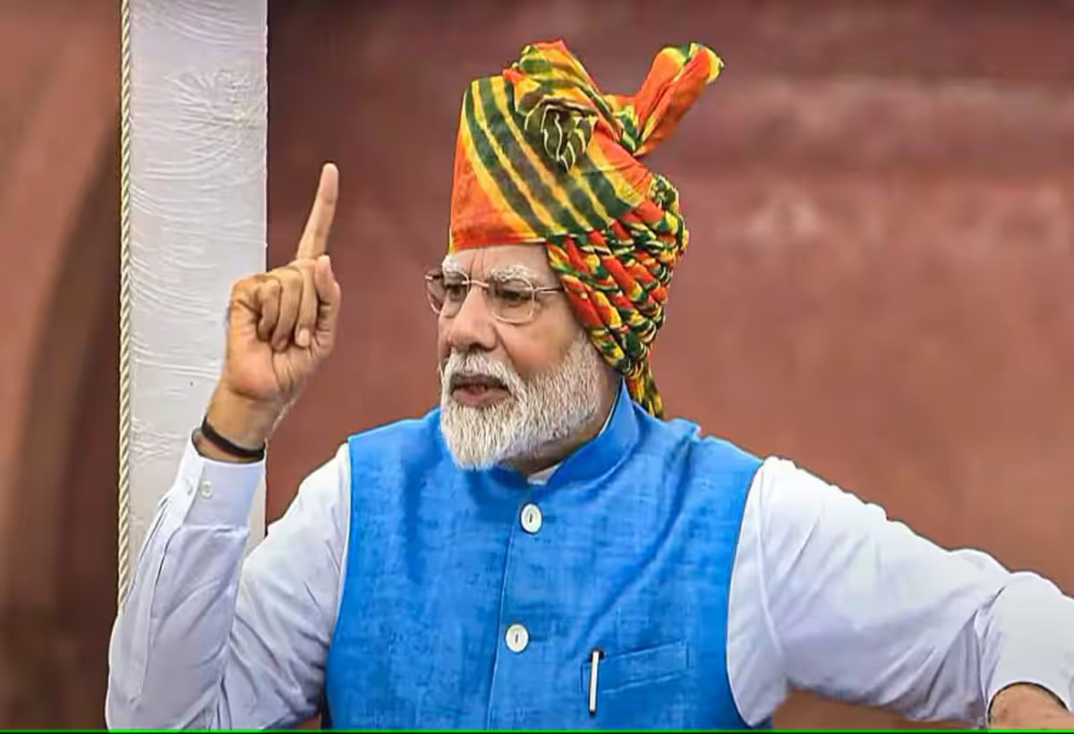 PM मोदी ने बांग्लादेश में हिंदुओं की सुरक्षा पर लाल किले से कही ये बात…