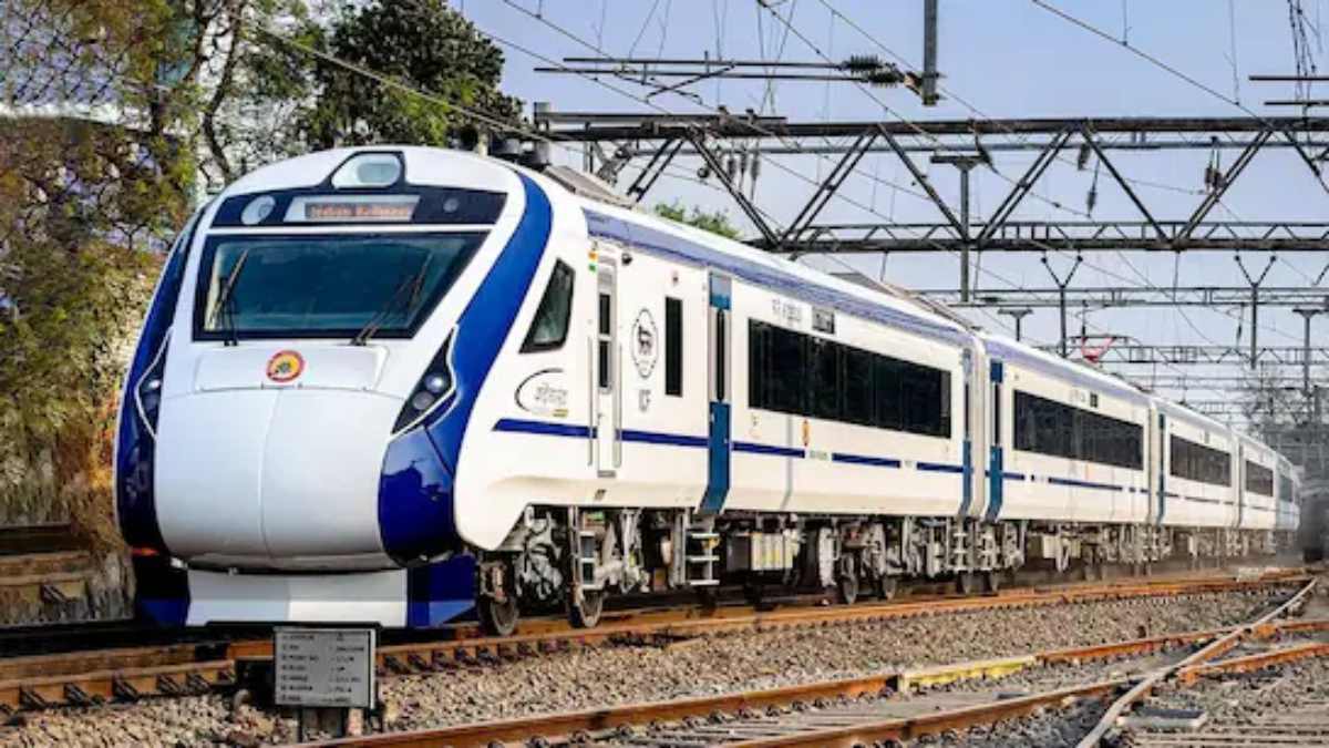 Rajasthan News: उदयपुर से आगरा वंदे भारत का रिवाइज्ड टाइम टेबल जारी, आज से ट्रेन आएगी कोटा और बूंदी