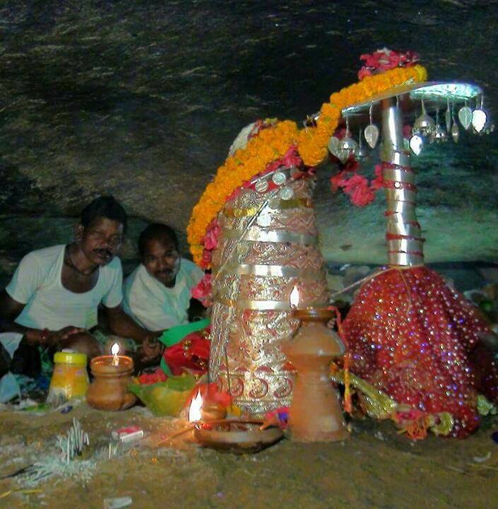 छत्तीसगढ़ का एक अनोखा मंदिर… जहां माता के रूप में होती है शिवलिंग की पूजा, मांगी ये मन्नत तो होती है पूरी!