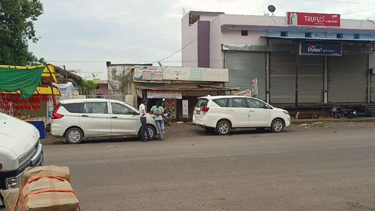 निलंबित IAS रानू साहू के मायके में ACB/EOW ने दी दबिश, 4 साल में खरीदे गए संपत्तियों की हो रही जांच