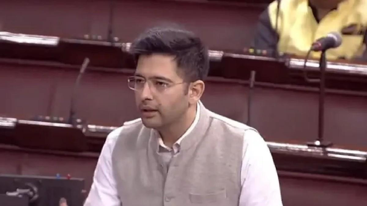 सदन में राघव चड्ढा ने कविता के जरिए केंद्र सरकार पर निशाना साधा