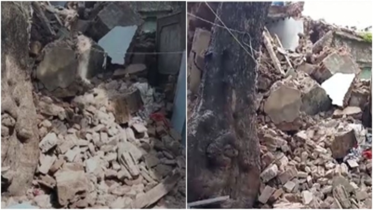 बड़ा हादसा टला: तेज बारिश के बाद भरभराकर गिरा जर्जर मकान, हरकत में आया प्रशासन  