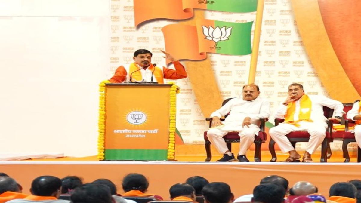 BJP की बैठक में आगामी कार्यक्रमों पर चर्चा: CM मोहन बोले- 15 अगस्त 26 जनवरी सबसे बड़े त्यौहार, हर जिले में होगा पुलिस बैंड, जिलों में प्रभारी मंत्री फहराएंगे तिरंगा