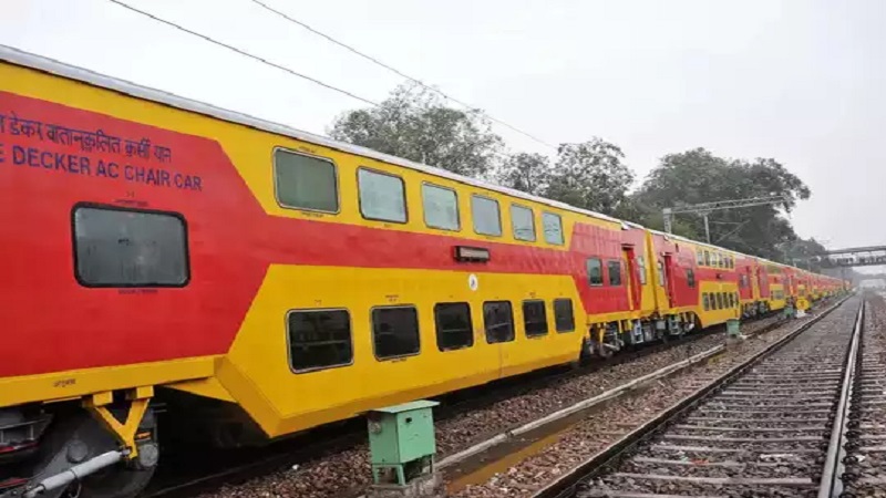 Rajasthan News: जयपुर से दिल्ली चलने वाली डबल डेकर ट्रेन अब हुई पहले से ज्यादा हाईटेक