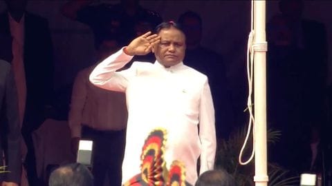 ओडिशा के मुख्यमंत्री मोहन माझी ने 78वें स्वतंत्रता दिवस पर फहराया राष्ट्रीय ध्वज