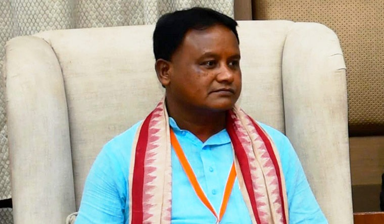 ओडिशा में बिजली गिरने से 6 और लोगों की मौत, सीएम ने प्रत्येक परिवार को 4 लाख रुपए की अनुग्रह राशि देने की घोषणा की
