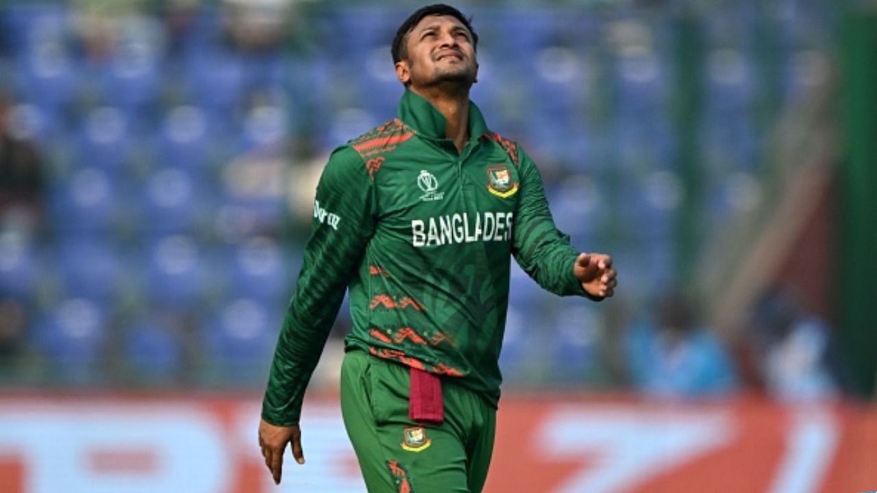 Shakib Al Hasan : PAK जाते ही बुरे फंसे शाकिब अल हसन, हत्या के आरोप में FIR दर्ज, जानिए पूरा मामला …