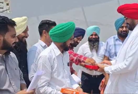 किसान मोर्चे में शहीद हुए किसानों के परिवारों को पंजाब सरकार ने दी नौकरियाँ