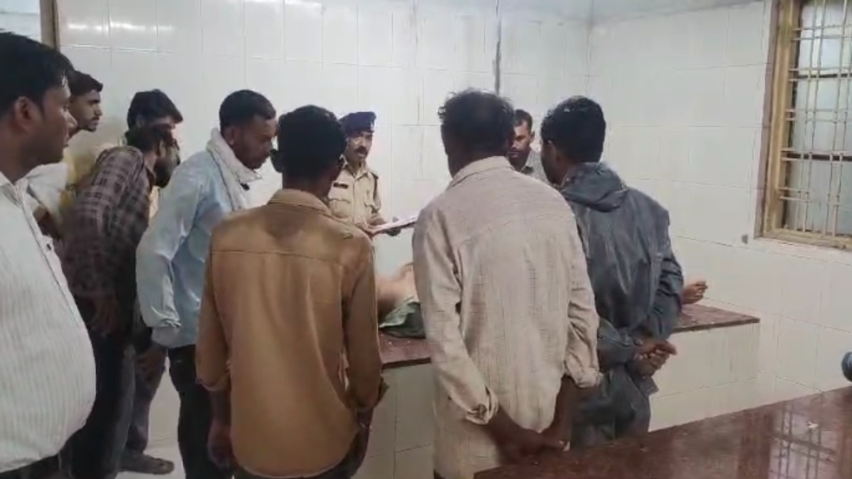 स्कूल संचालक की चाकू मारकर हत्या: बदमाशों ने कार रोककर मांगे पैसे, नहीं देने पर किया हमला 