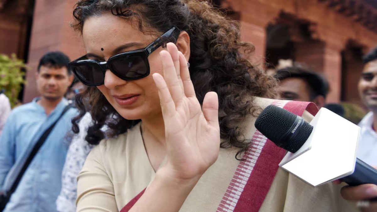 किसान आंदोलन को लेकर दिए बयान के बाद घिरी सांसद कंगना रनौत, BJP की कड़ी चेतावनी, कहा- अनर्गल और हर मुद्दे पर ना दें बयान