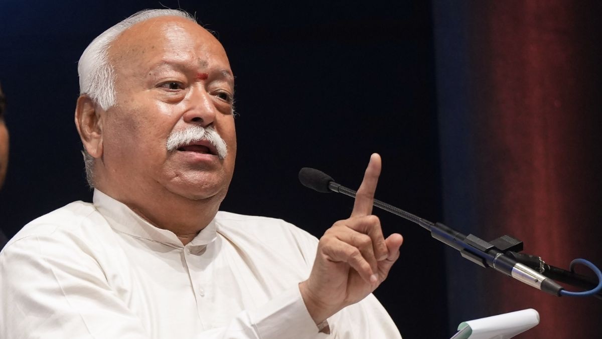 मोहन भागवत ने हिंदू राष्ट्र और एकजुटता की कही बात, MP में चढ़ा सियासी पारा, जानिए BJP-कांग्रेस ने क्या दिया बयान