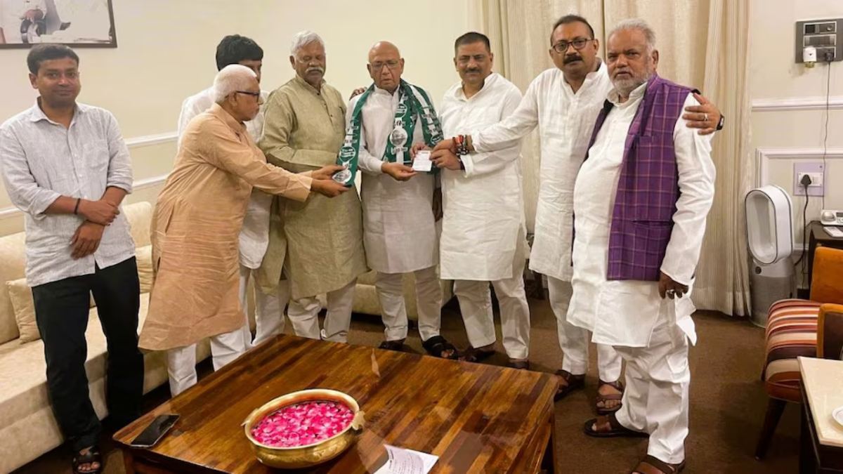 झारखंड में JDU ने BJP को दी पटखनी! बीजेपी के बड़े नेता ने जेडीयू ज्वॉइन किया, भाजपा के सामने खड़ा हुआ धर्म संकट, अब क्या कदम उठाएगी पार्टी? – Jharkhand