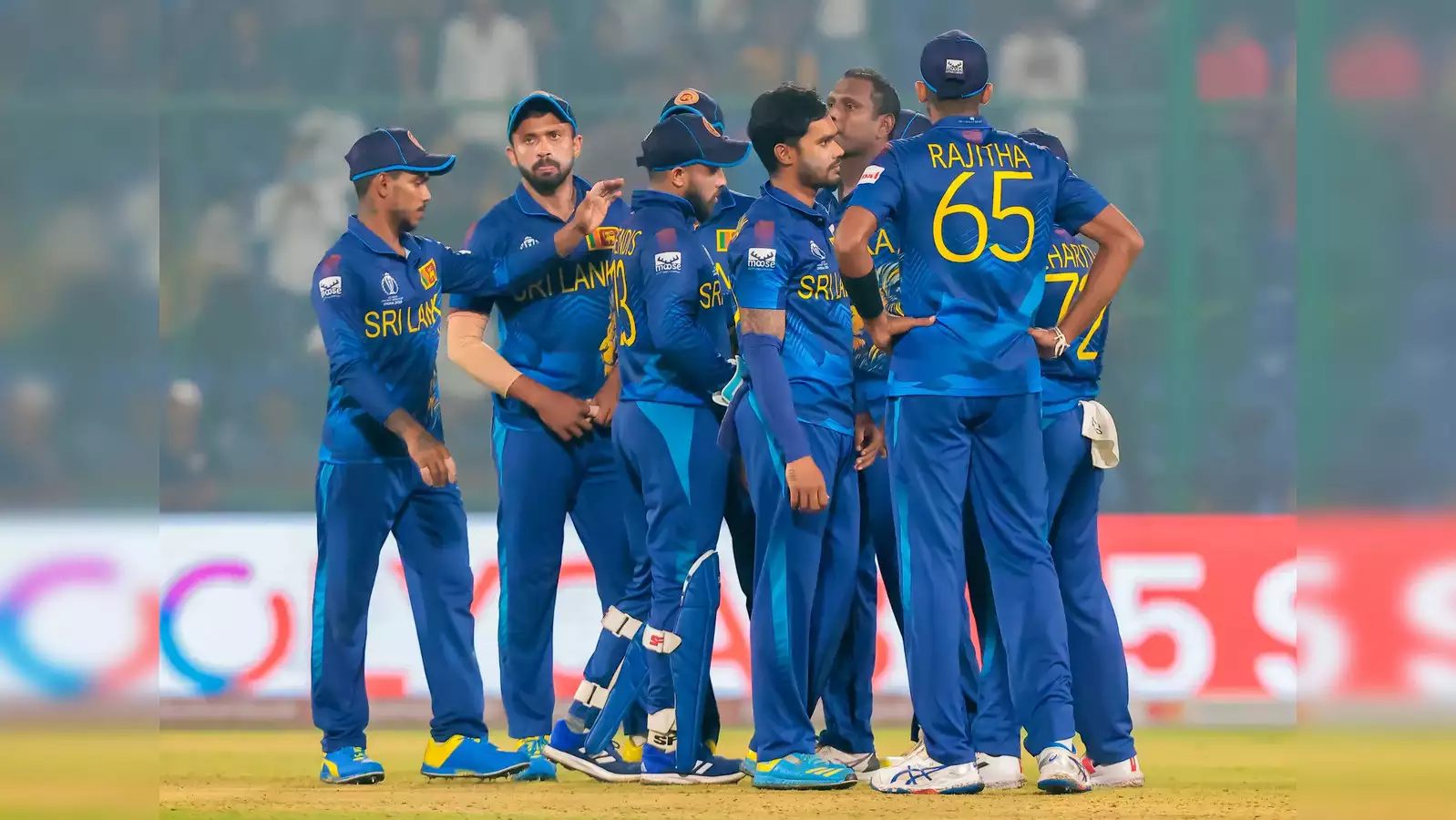 IND vs SL ODI Series: भारत के खिलाफ वनडे सीरीज से पहले श्रीलंका को लगा बड़ा झटका, इतने खिलाड़ी अचानक बाहर