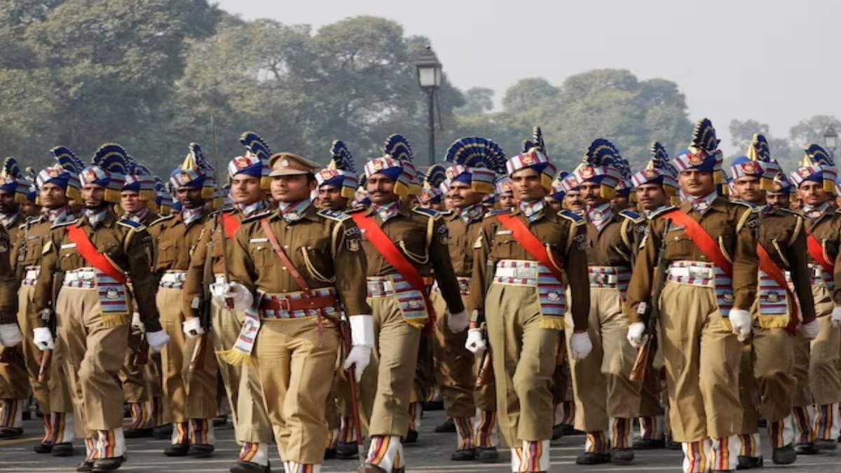 UP Police Constable Exam Update: यूपी पुलिस भर्ती परीक्षा का चौथा दिन, 67 जिलों में 1174 परीक्षा केंद्रों पर एग्‍जाम