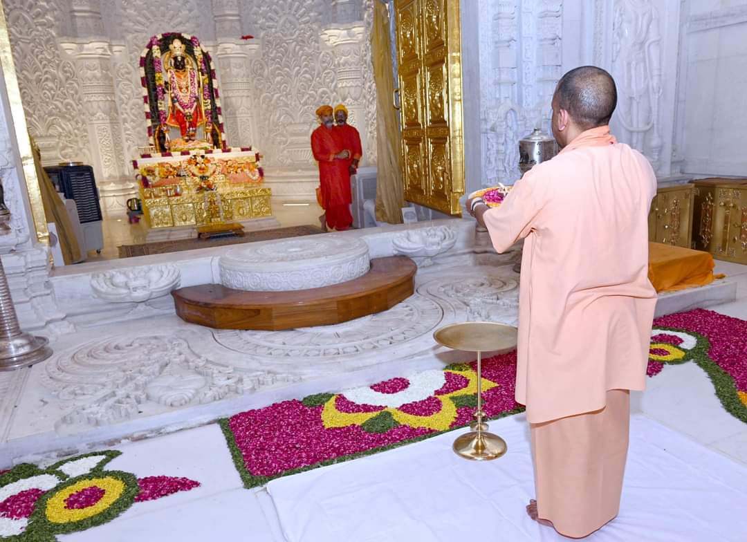 राम की नगरी में CM योगी: अयोध्या में हुए विकास और कानून व्यवस्था पर CM योगी ने कसा पेंच! जानें उपचुनाव से पहले क्यों अहम है यह दौरा