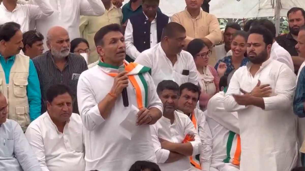 कैलाश विजयवर्गीय को जीतू पटवारी की चुनौती: कहा- 11 लाख पेड़ों का सत्यापन करवाएं, 5 लाख भी निकले तो मानेंगे सच्चाई