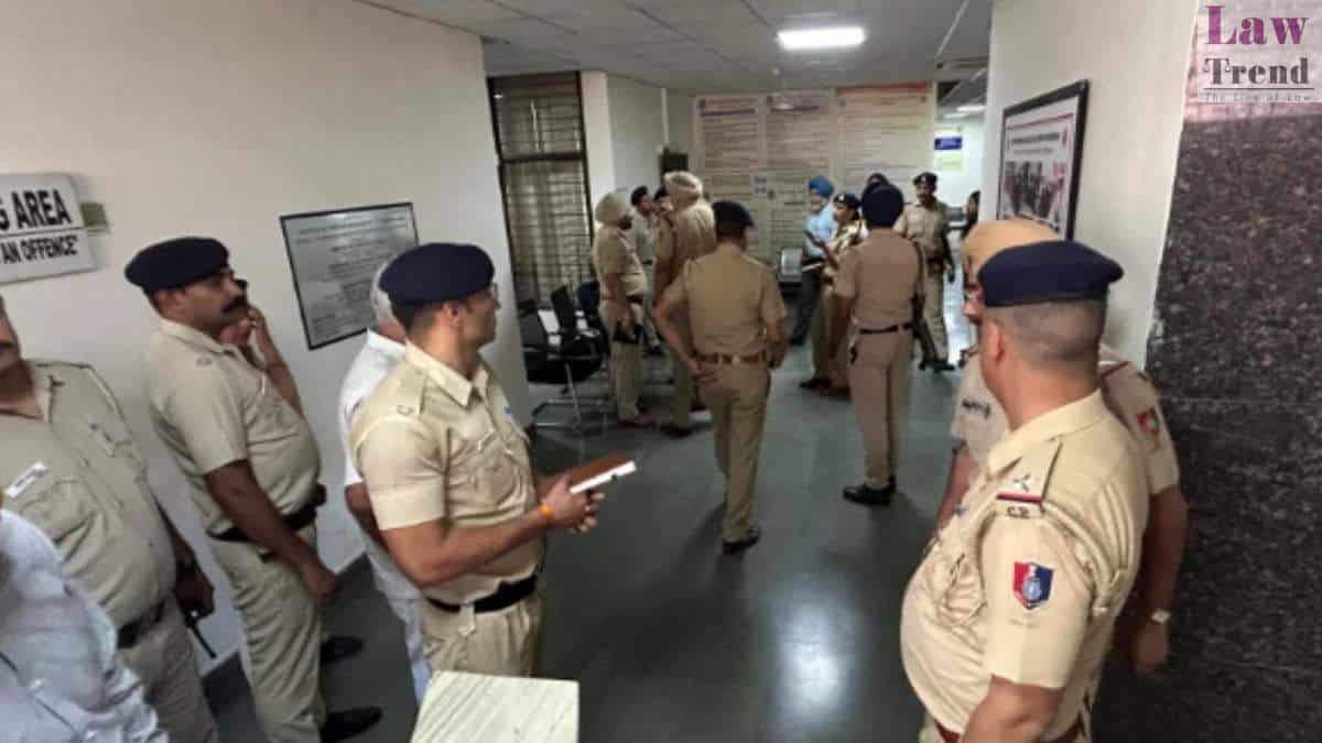 Breaking News : पंजाब पुलिस के निलंबित AIG ने IRS दामाद को कोर्ट परिसर में मारी गोली