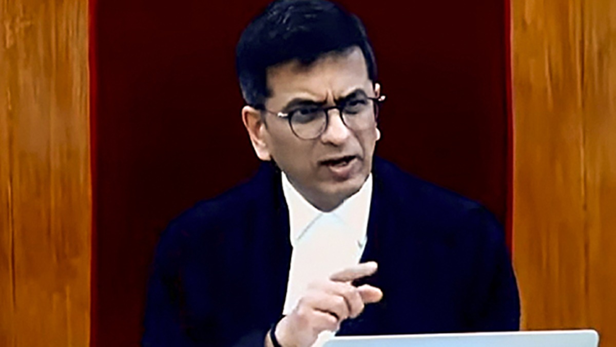 ‘CJI चंद्रचूड़ को मार गिराउंगा ताकि…’, चीफ जस्टिस को धमकी देने वाला भीम आर्मी का नेता गिरफ्तार