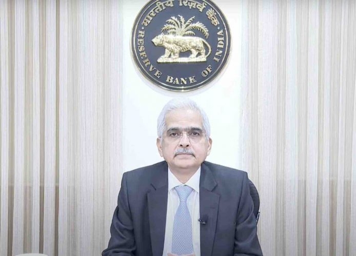आरबीआई गवर्नर शक्तिकांत दास पहुंचे ओडिशा