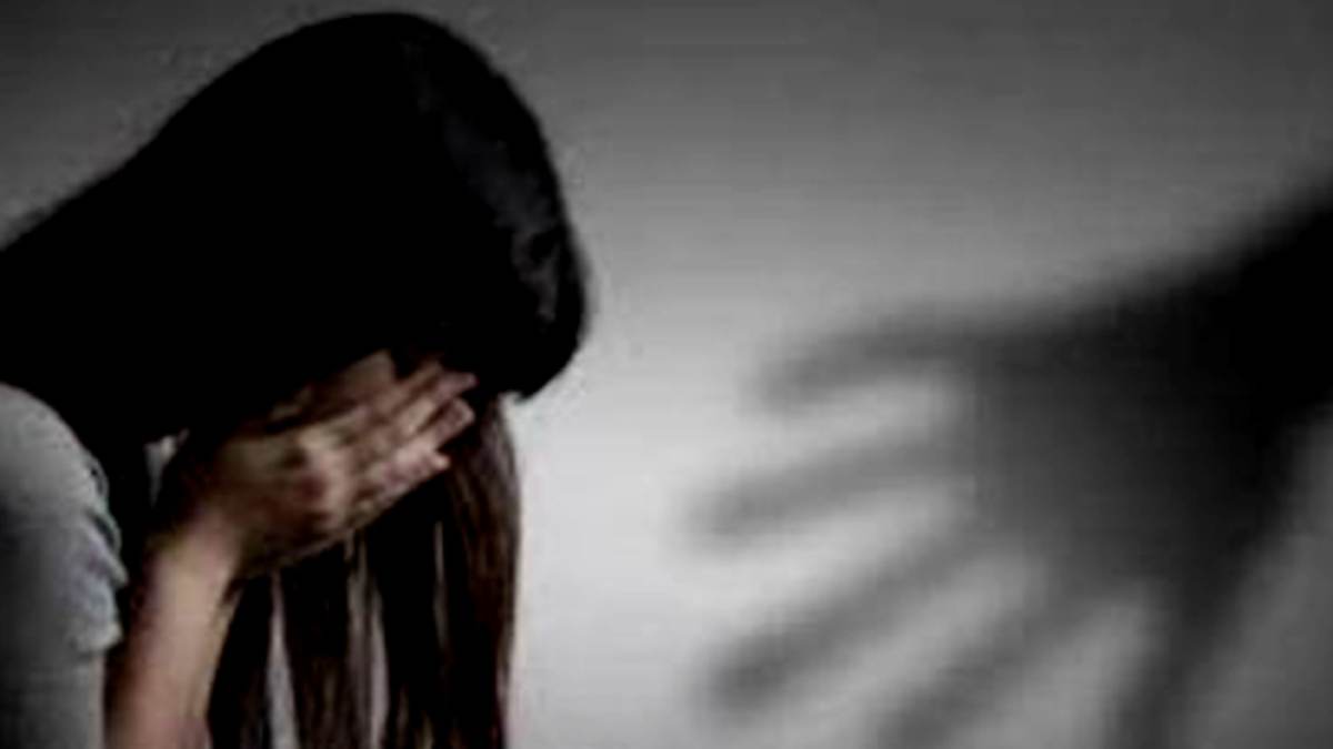 शादी का झांसा देकर 2 साल तक किया दुष्कर्म, फिर जान से मारने की धमकी देकर छोड़ा, मामला दर्ज