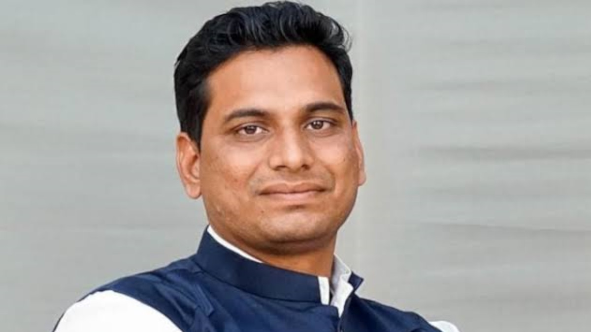 बलौदाबाजार आगजनी मामले में पूछताछ के लिए फिर नोटिस मिलने पर बिफरे विधायक देवेंद्र यादव, कहा- बयान लेना है तो मेरे पास आए पुलिस, मैं नहीं जा रहा…