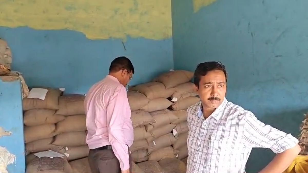 MP में चावल की कालाबाजारी: खाद्यान्न माफिया महंगे दामों में बेचते थे अनाज, SDM ने 3 ठिकानों पर दी दबिश