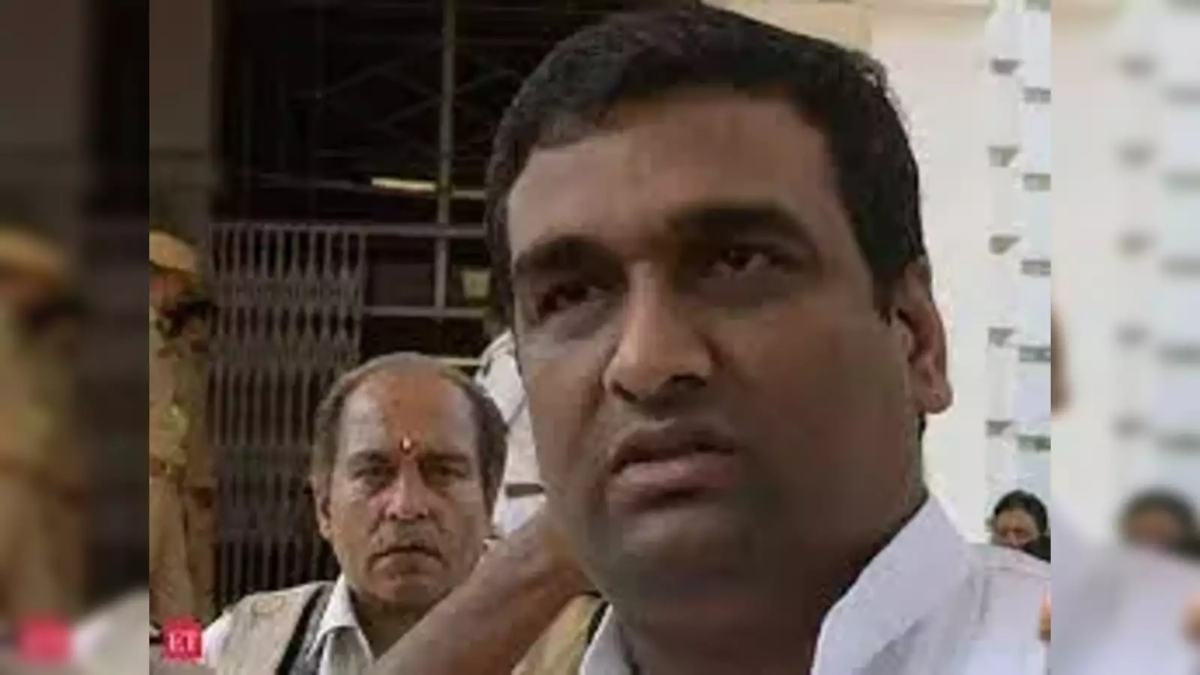 ‘… तो UP में बड़ा झोल चल रहा’: CM के डिपार्टमेंट में भ्रष्टाचार का खेल, अपनी ही सरकार के खिलाफ MLA ने पत्र लिखकर जो कहा…