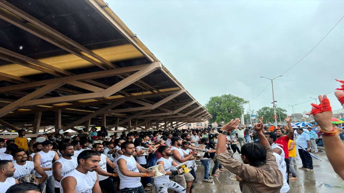 उज्जैन में बनेगा विश्व रिकार्ड: महाकाल की सवारी निकलने से पहले 1500 वादक डमरू बजाकर 10 मिनट तक करेंगे प्रदर्शन