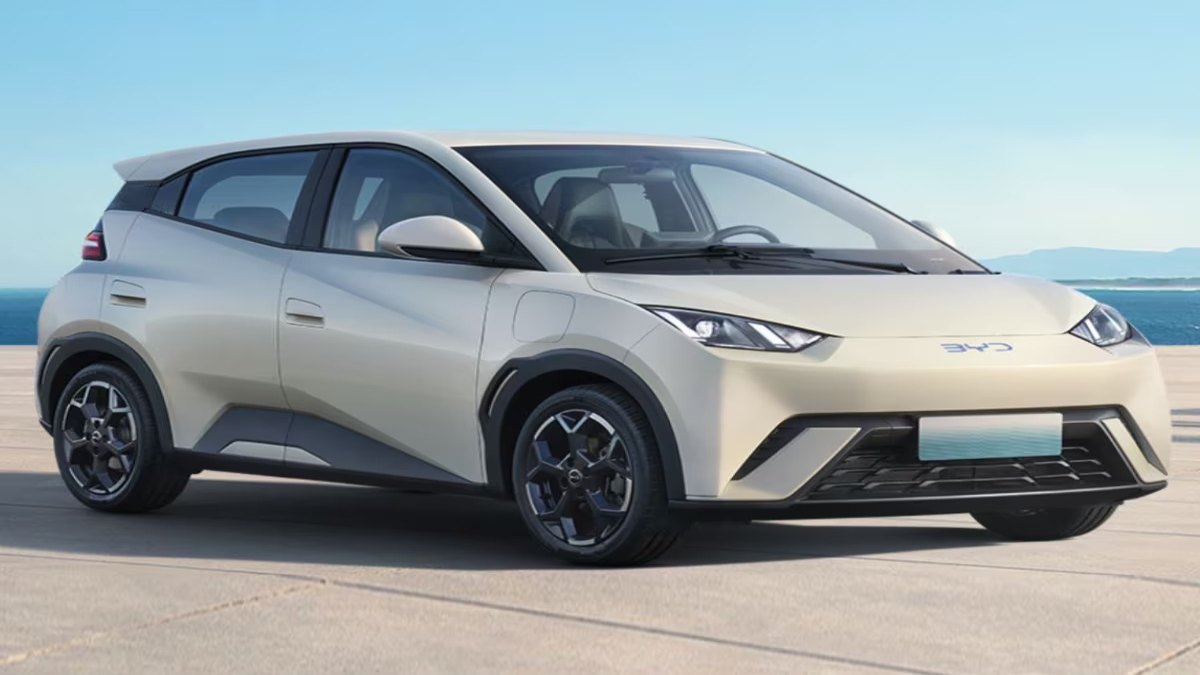 2025 BYD Seagull EV हुई लॉन्च, फुल चार्ज पर 405Km दौड़ेगी; 10-इंच का मिलेगा स्क्रीन …