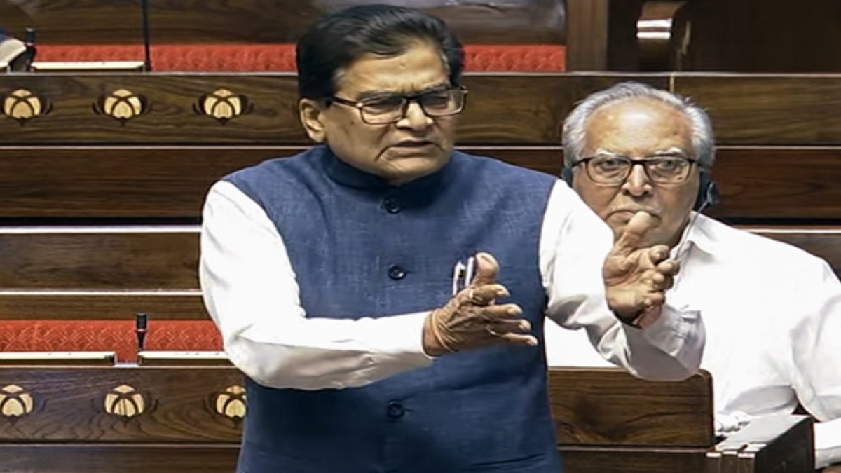 राम गोपाल यादव ने राज्यसभा में सोशल मीडिया पर अश्लील कंटेंट का उठाया मुद्दा, कहा- युवा मोबाइल पर…