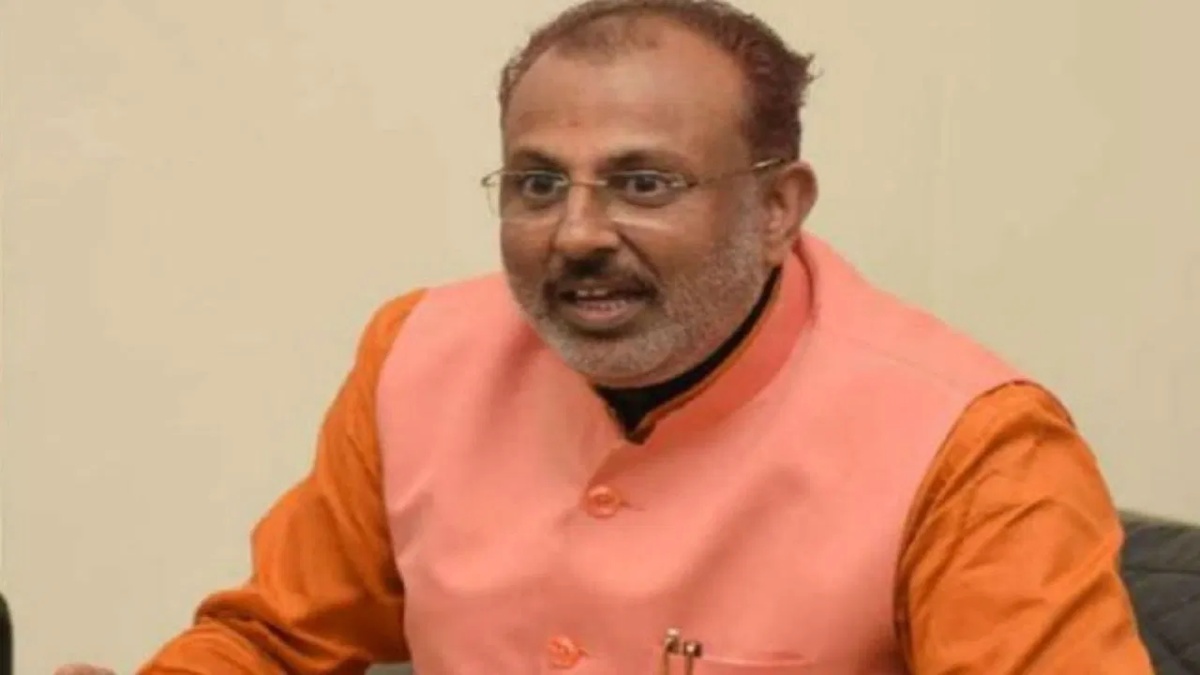 ‘सपा, बसपा में 90% लोग चोर, बदमाश हैं…’ राज्यमंत्री रघुराज सिंह का विवादित बयान