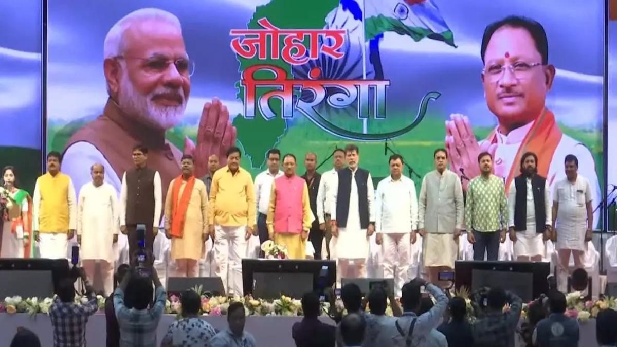 जोहार तिरंगा कार्यक्रम में शामिल हुए सीएम साय, कहा- पीएम के तिरंगा अभियान में बने सहभागी, घरों में फहराएं राष्ट्रीय ध्वज