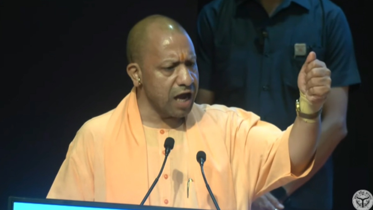 ‘जो दृश्य 1947 में था वही आज बांग्लादेश में हो रहा है… या तो पाकिस्तान का विलय होगा या हमेशा के लिए समाप्त’- योगी आदित्यनाथ